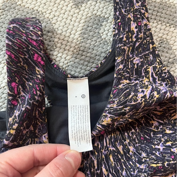 NWOT Lululemon Wunder Train bra/leggings set, size 8, Topography Multi - Picture 13 of 15
